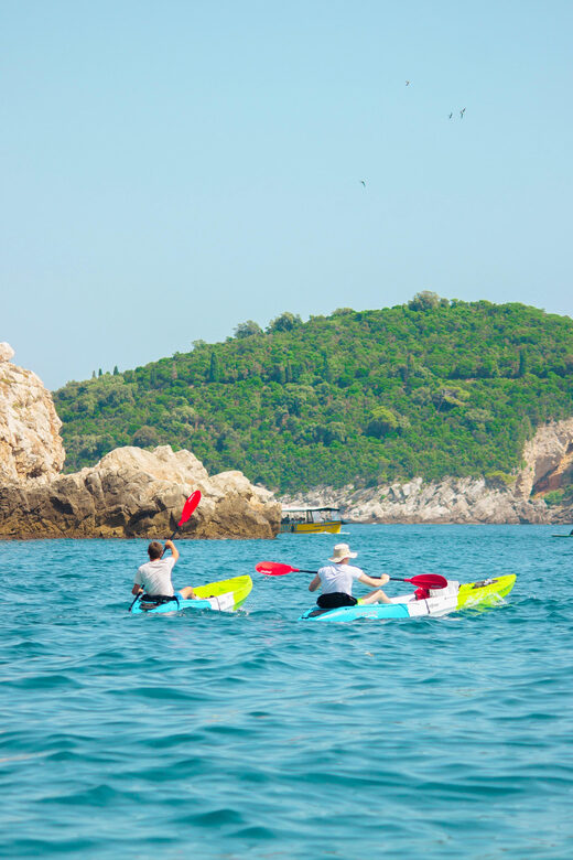 DUBROVNIK: Lapad Bay Guided Short Kayaking Tour -small group - The Sum Up  