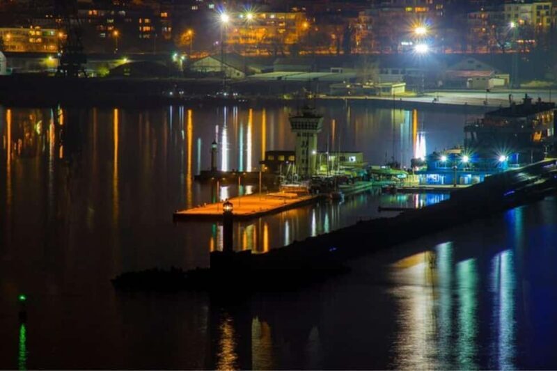 Dubrovnik : Must-See Private Walking Tour With A Guide - Starting in Dubrovnik: The Jewish Fountain