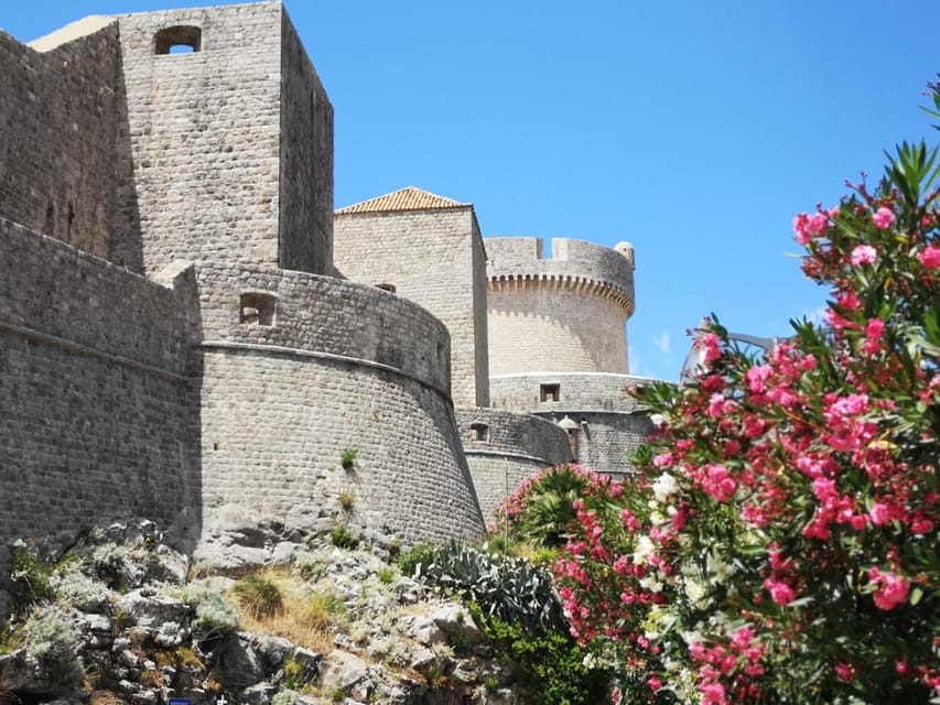 Dubrovnik Old City Walls Private Tour - Detailed Breakdown of the Itinerary