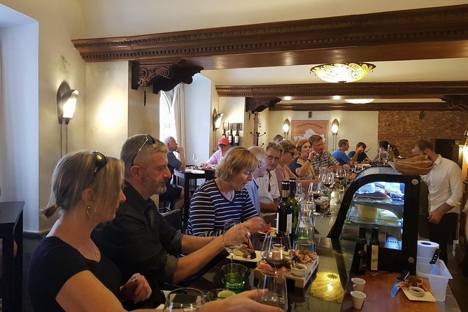 Dubrovnik Old Town Food Tour: Small-Group Experience - Tour Meeting Point and Ending