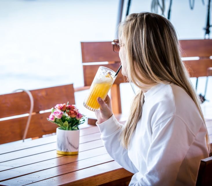 Dubrovnik: Panoramic Sunset Cocktail Cruise Around Old Town - The Practical Details