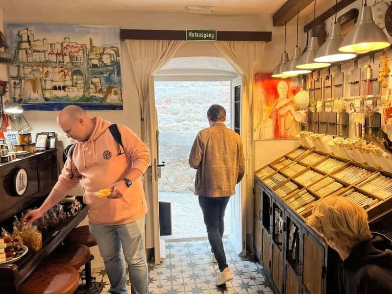 Dubrovnik: Pile Gate & Old Town with Spices and Hidden Gems - Key Points
