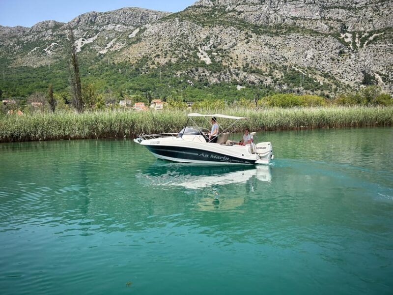 Dubrovnik: Private Elaphiti Tour and Blue Cave Tour - Exploring Blue Cave
