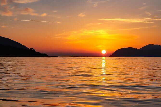 Dubrovnik Romantic Sunset Boat Tour - The Experience: An In-Depth Review