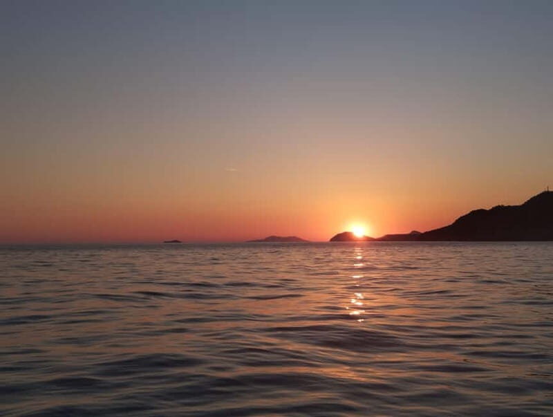 Dubrovnik: Sunset Catamaran Cruise with Sparkling Wine - FAQ