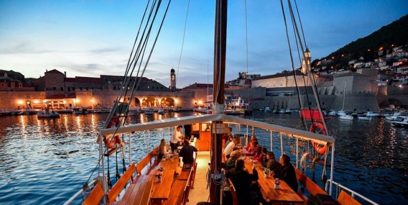 Dubrovnik: Sunset Dinner Cruise around the Old Town - Who Is This Tour Best For?