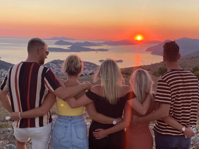 Dubrovnik Sunset Mountain Tour With Wine - Breathtaking Sunset Views