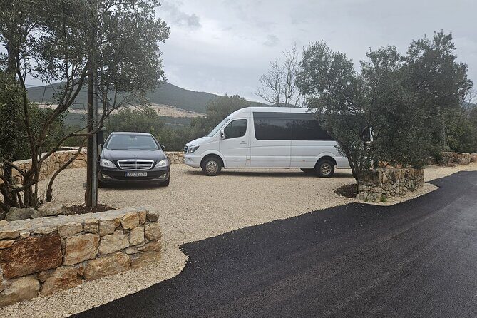 Dubrovnik to Split PRIVATE transfer with GOURMET LUNCH in price - FAQs
