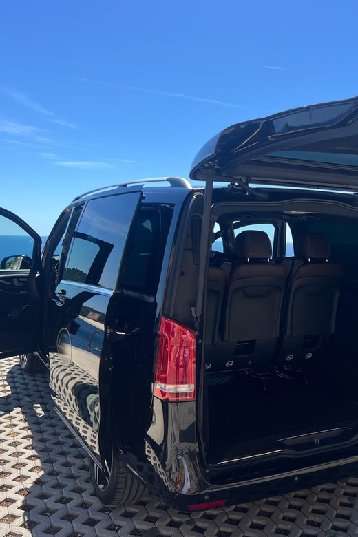 Dubrovnik: VIP Airport Transfers - Fleet and Amenities