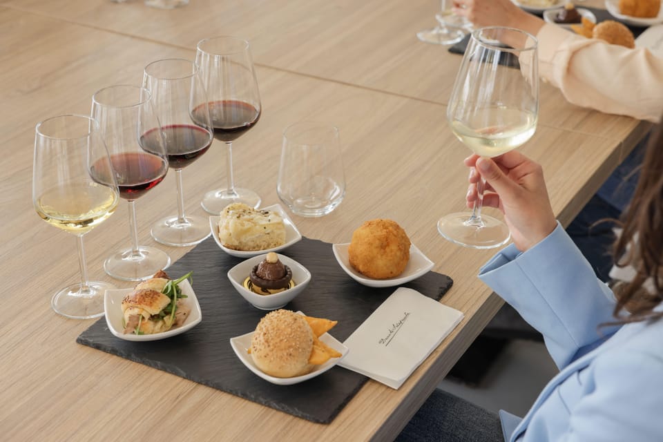 Duca Di Salaparuta Winery: Dukes Excellences Tour - Practical Information and Logistics