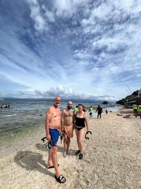 Dumaguete Apo Island Snorkel with turtle Tour - Key Points