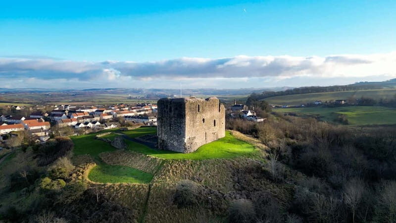 Dundonald Castle: Entry Ticket, Guided Tour & Light Lunch - What to Expect at Dundonald Castle