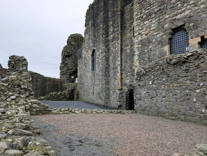 Dundonald Castle: Entry Ticket, Guided Tour & Light Lunch - Is It Worth the Price?