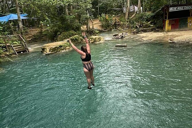 Dunn's River Falls and Blue Hole Private Tour From Ocho Rios - Frequently Asked Questions
