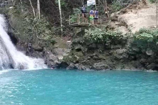 Dunns River Falls and Blue Hole Secret Falls - Key Points