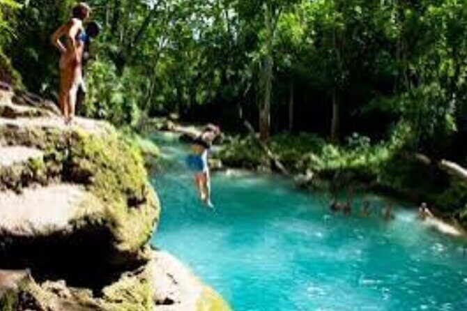 Dunn's River Falls and Blue Hole Secret Falls Combo Daytrip - FAQ