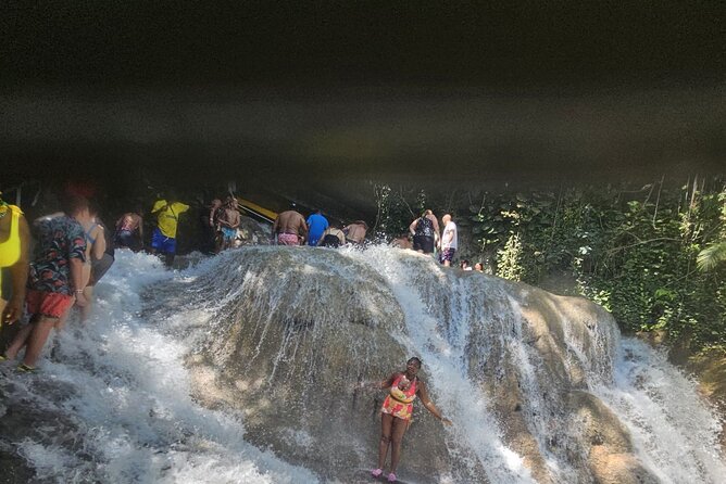 Dunns River Falls and Ocho Rios Sightseeing With Shopping - Tour Experience Highlights