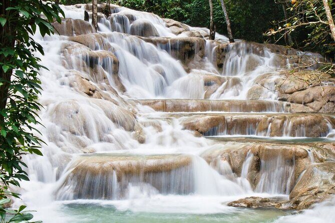 Dunn's River Falls And Shopping Tour From Ocho Rios-Transfer Only - What to Expect at Dunn’s River Falls and Park