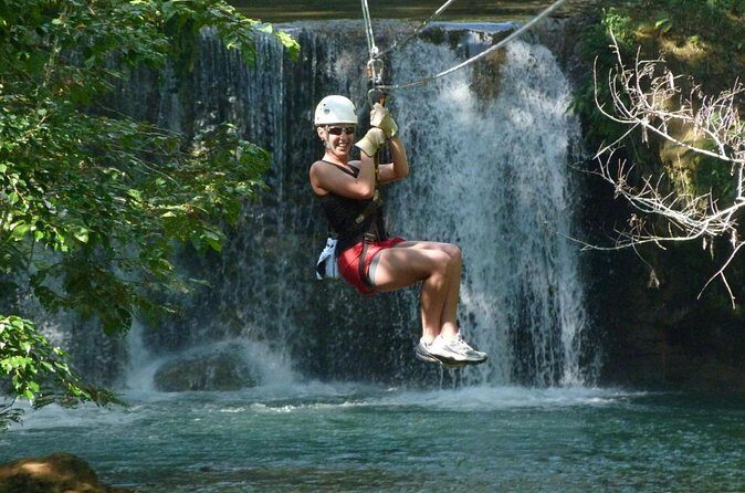 Dunns River Falls and Zipline with Roundtrip Transfers - FAQ