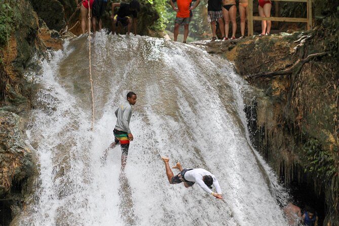 Dunns River Falls & Blue Hole Tour with Lunch - FAQ