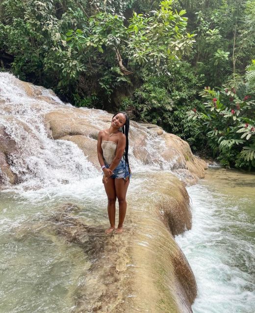 Dunn's River Falls Private Tour - Surrounding Tropical Environment