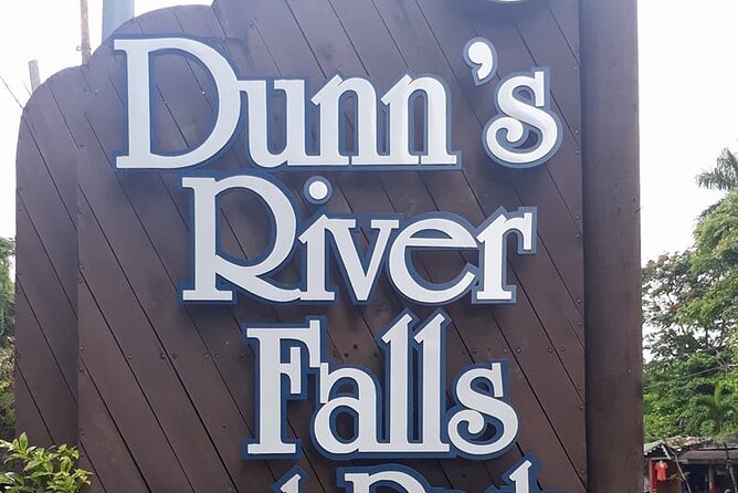 Dunns River Falls Private Tour With Transportation + Ticket - Exploring the Falls