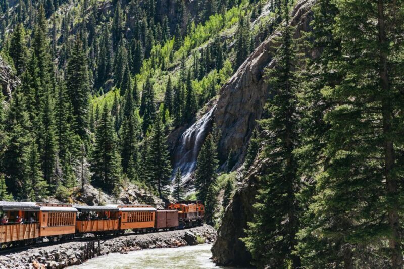 Durango: Round-Trip Train Ticket to Silverton - Who Should Consider This Experience?