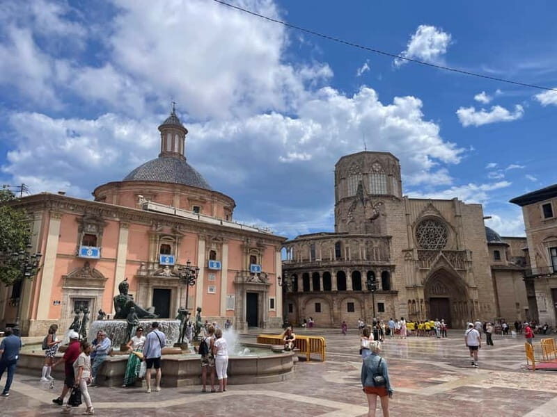 Dutch-Style Bike Tour in Valencia with a Flavourful Surprise - Who Should Consider This Tour?