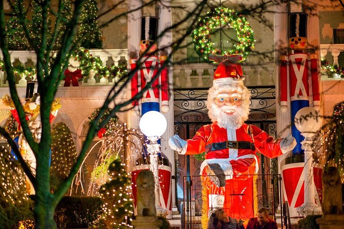 Dyker Heights Christmas Lights and NYC Skyline View Bus Tour - Meeting and Pickup Details
