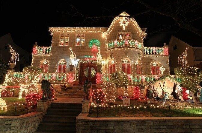 Dyker Heights Christmas Lights Private Holiday Transfer - FAQ