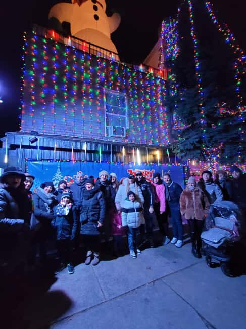 Dyker Heights Christmas Tour: Magic of Christmas in New York - FAQ About the Dyker Heights Christmas Tour