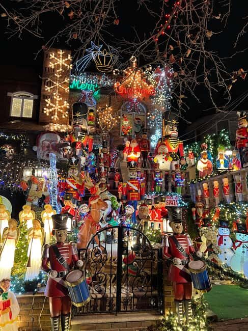 Dyker Heights Christmas Tour: Magic of Christmas in New York - The Bottom Line