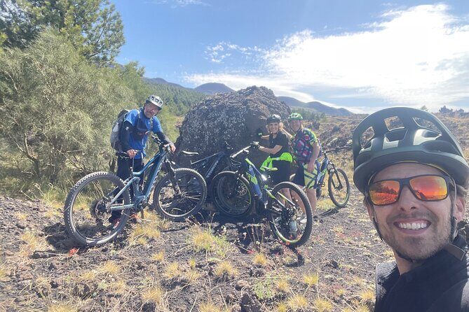 E-bike excursion on Etna - The Bike and Equipment