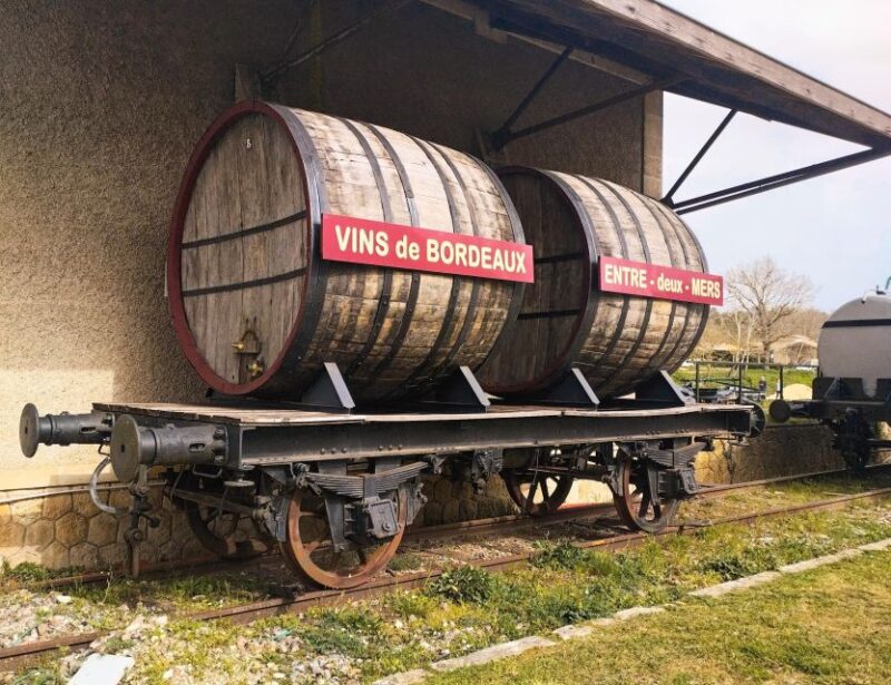 E-Bike Journey From Bordeaux to Saint-Emilion - Créon and La Sauve