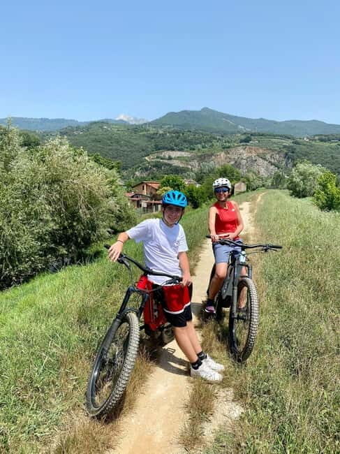 E-Bike Tour - Castles cycle route in Lunigiana - Who Is This Tour Best For?