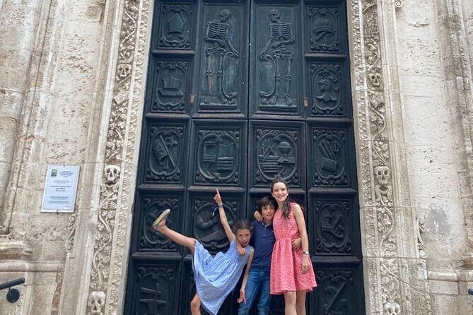 e-Bike tour from Monopoli to the rocky village of S. Andrea - An In-Depth Look at the E-Bike Tour from Monopoli