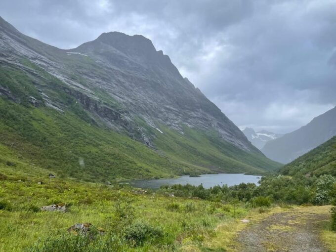 E-Bike Tour of Hellesylt to Norangsdalen - Meeting Point Information