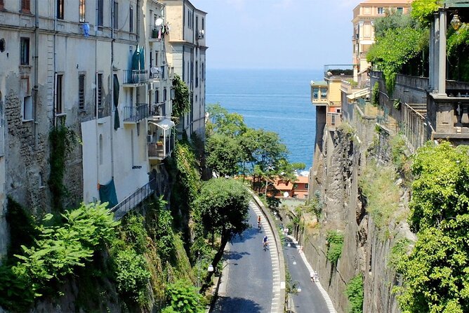 E-Bike Tour on the Sorrento Coast - Exploring the Sorrento Coastline