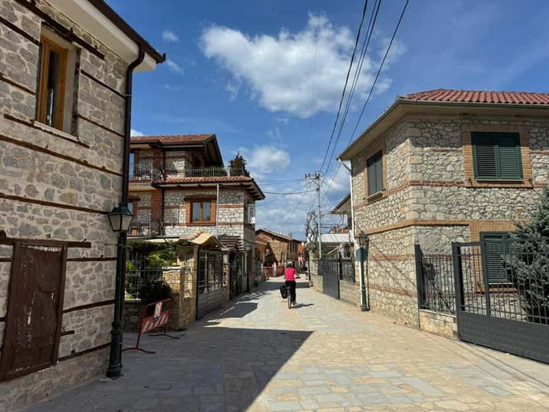 E-biking across the border, from Ohrid to Albania. - An in-depth look at the experience