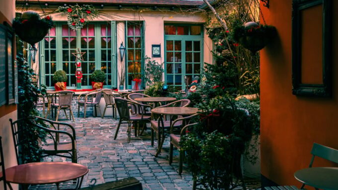E-Map : Unusual Places & Sweet/Savoury Specialties - Customize Your Experience