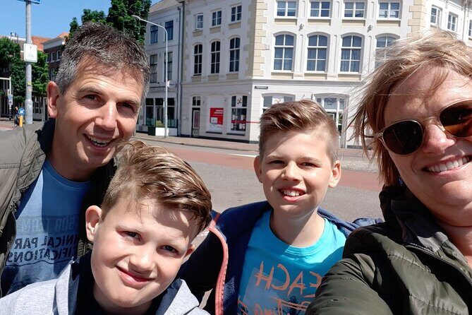 e-Scavenger hunt Heerenveen: Explore the city at your own pace - Key Points