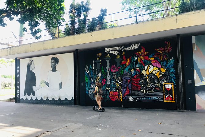 E-Scooter Ride: Lapa + Santa Teresa + Selaron Stairs - Meeting and Pickup