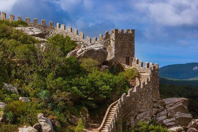 E-Tickets & 3 Audio Tours to Moorish Castle & Quinta da Regaleira - What’s Included and What’s Not