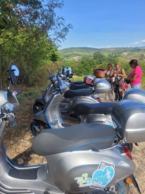 E-Vespa Tour in the Chianti and Pic Nic Lunch - Who is This Tour Best For?