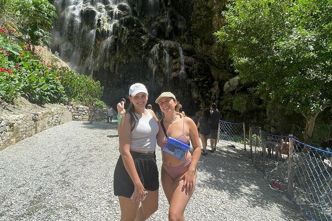 Early Tolantongo Tour from CDMX - Discovering the Grottoes and River