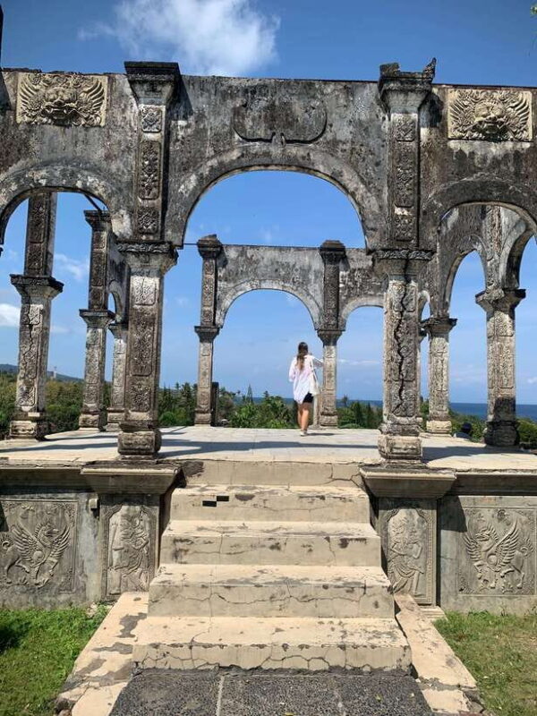 East Bali : Tirta Gangga, Taman Ujung , Tenganan Village - FAQ