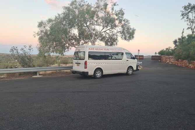 East MacDonnell Ranges Half Day Tour- Private Charter Service - Who Will Love This Tour?