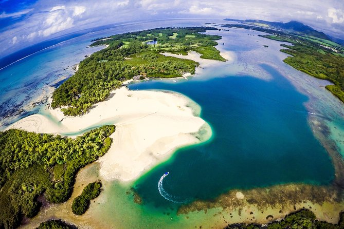 EAST Shared Cruise : OCÉANE Full Day Catamaran to Ile Aux Cerfs - Good To Know