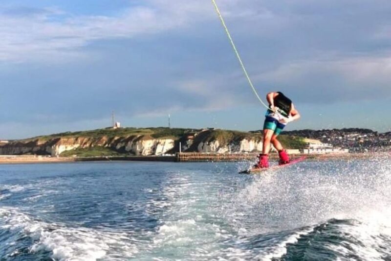East Sussex: Wakeboarding Experience - Equipment Provided