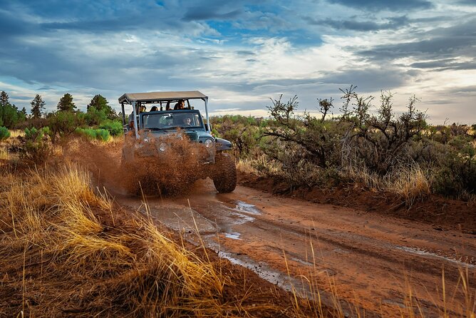 East Zion: Zion Cliffs Sunset Jeep Tour - Meeting Location Details